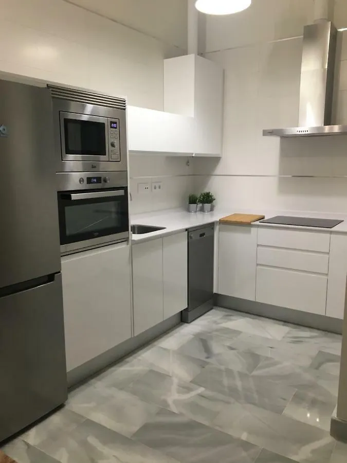 Apartamento Nuevo En Casa Tipo Palacio Cadiz Apartment